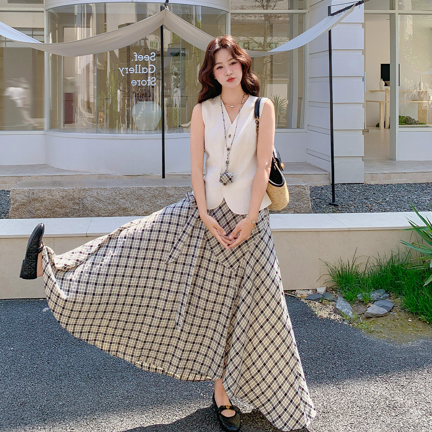 韩版复古文艺风夏日休闲套装女2026新款气质马甲格纹半身裙两件套