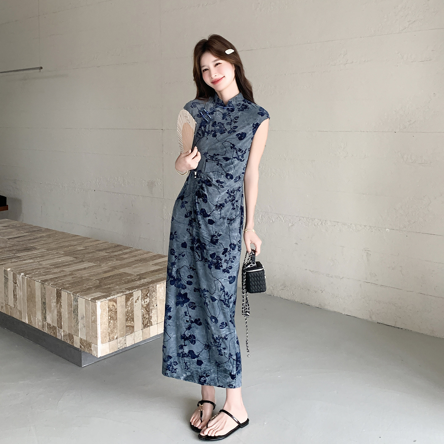 新中式轻奢绝美氛围感连衣裙女2026新款国风高级感印花盘扣旗袍裙