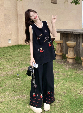 黑色俏皮减龄卡通刺绣套装女2026新款无袖上衣高腰阔腿裤两件套夏