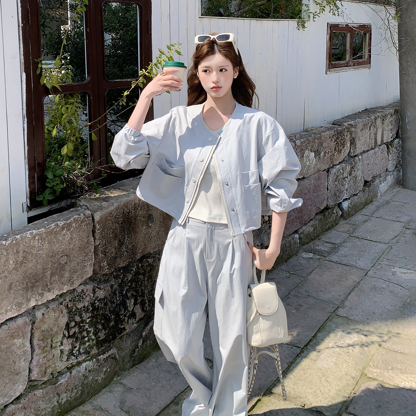 韩系甜酷少女感工装套装2026春新款短款上衣高腰显瘦阔腿裤两件套