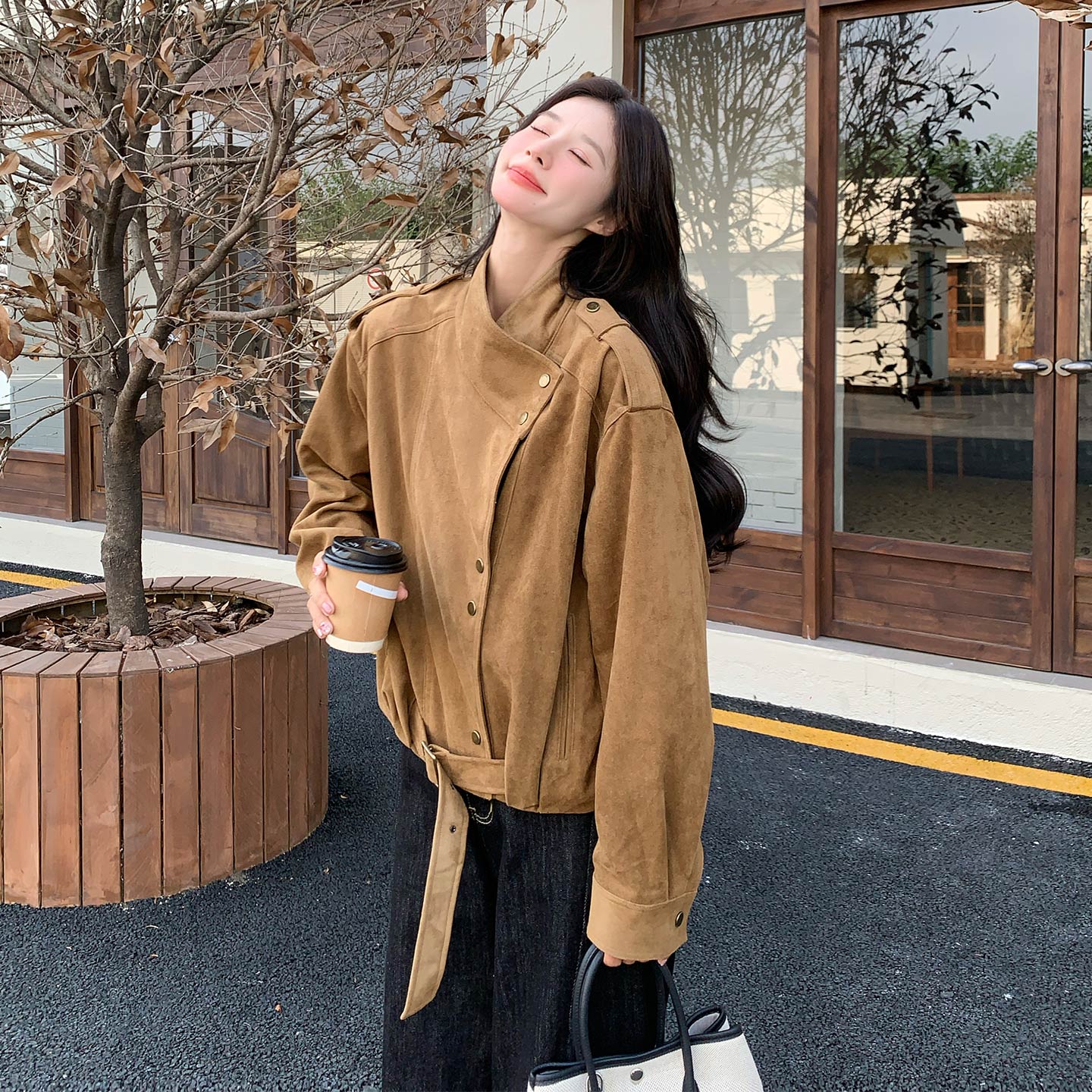 咖色又酷又飒减龄工装风夹克女2026新款秋日韩版复古风收腰外套