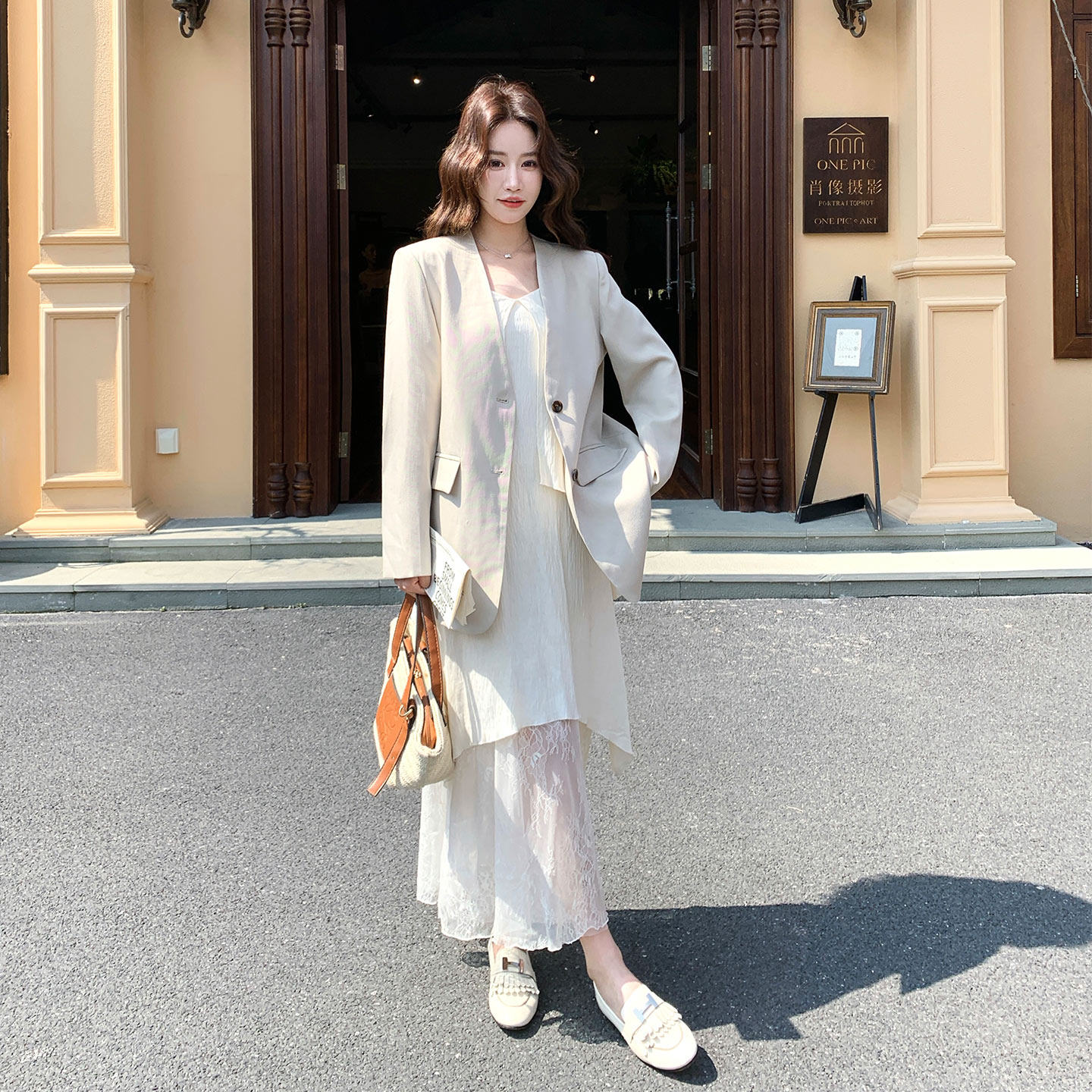 轻职场穿搭蕾丝拼接吊带连衣裙套装女2026夏季新款西装外套两件套