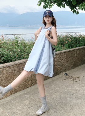 蓝色减龄小个子不撞款花苞裙女2026新款夏日韩版设计感拼色连衣裙