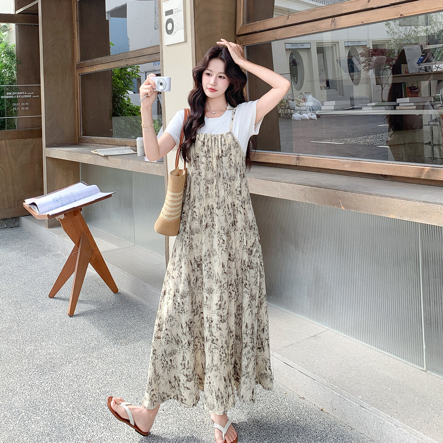 法式优雅文艺浪漫风碎花吊带连衣裙套装女夏日休闲内搭两件套2026