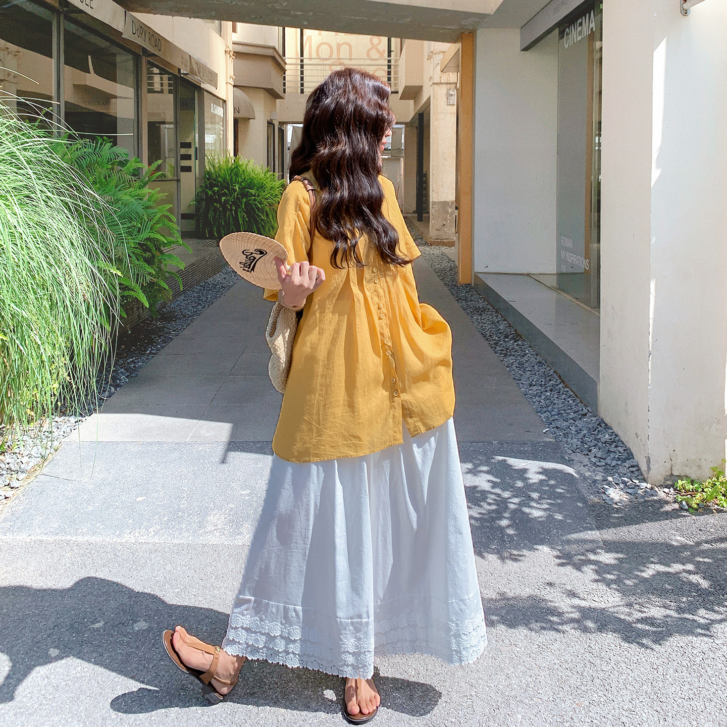 姜黄色随性慵懒风夏日旅游穿搭女2026韩式松弛感上衣阔腿裤两件套