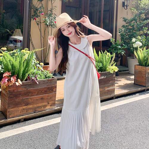 米白色甜美少女百褶拼接无袖连衣裙2026初夏新款松弛感气质A字裙