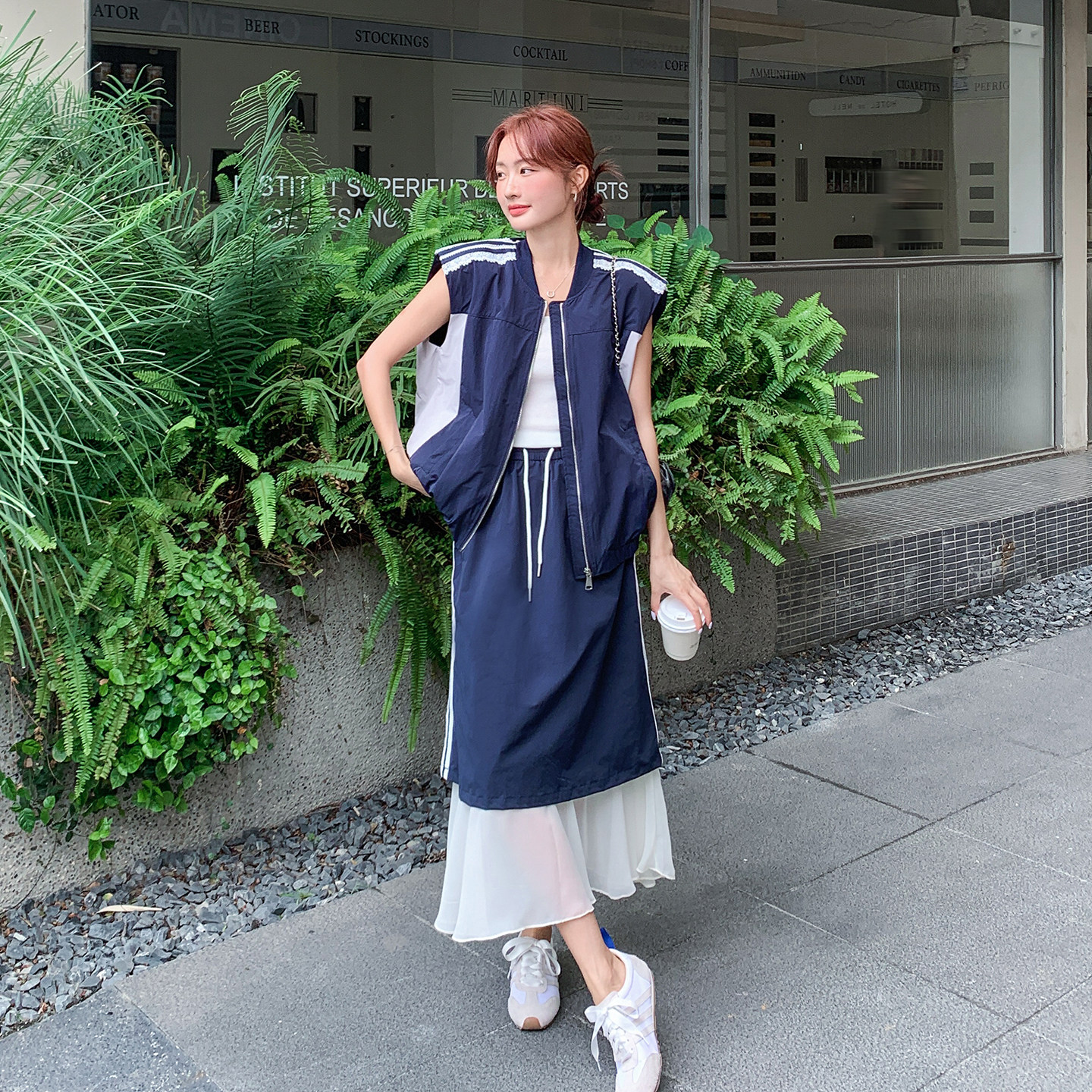 夏新款休闲藏蓝马甲半裙两件套女
