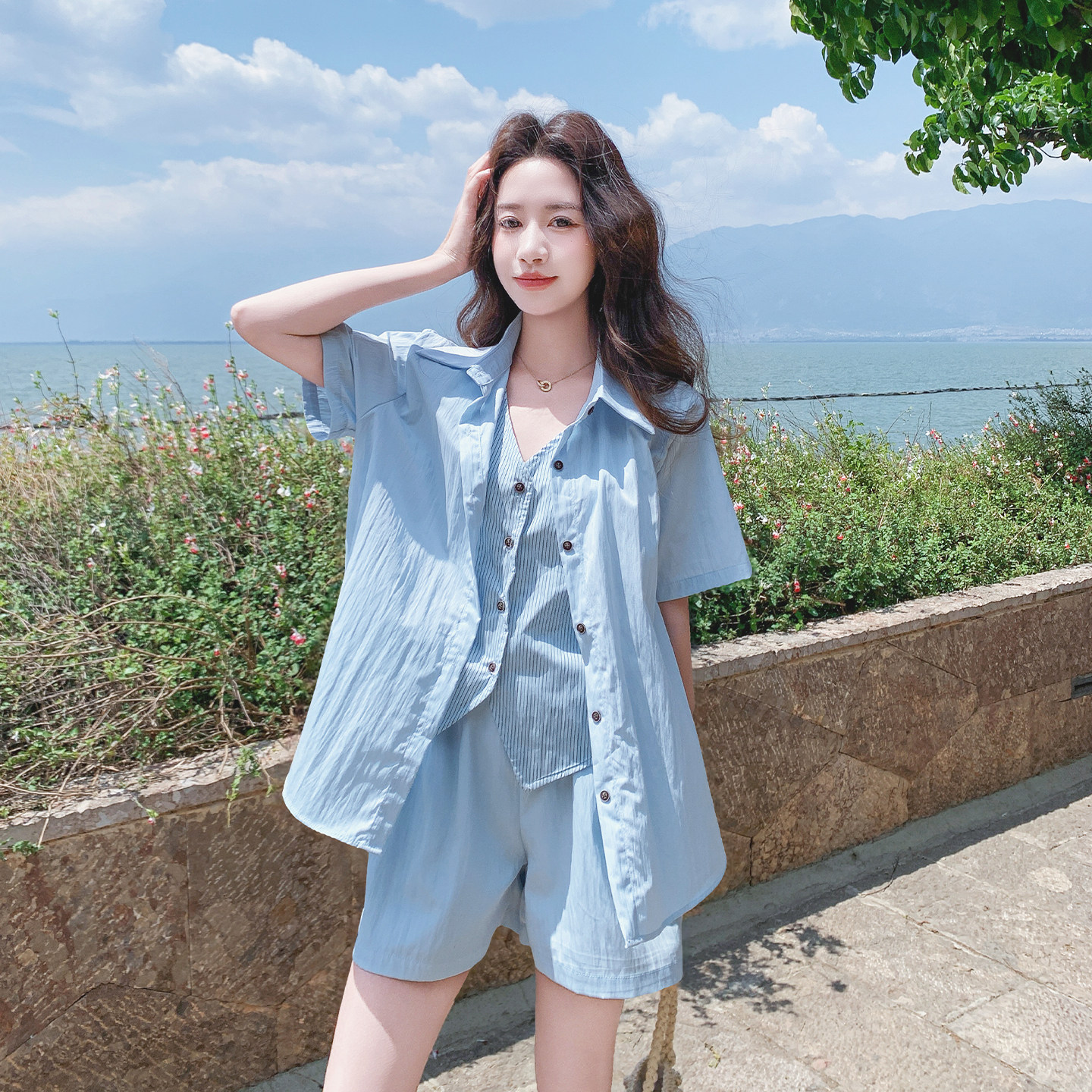 2026夏季女假两件衬衫短裤套装
