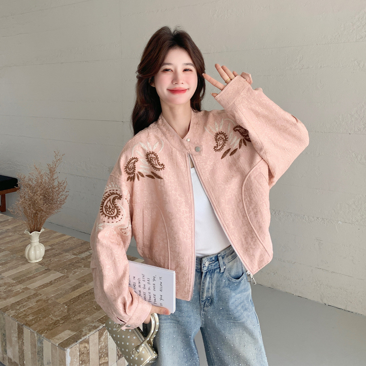 粉色法式设计感撞色刺绣棒球服女2026春季新款休闲风时尚洋气外套