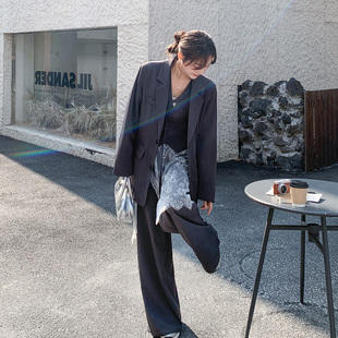 深灰色韩系高级感气质西服套装女2026春通勤V领马甲阔腿裤三件套