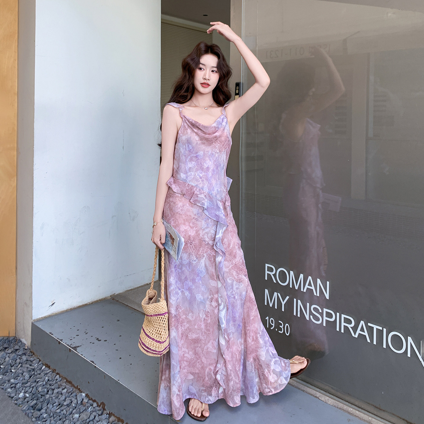紫色浪漫大方绝美氛围感碎花裙女2026新款夏日荷叶边荡领连衣裙