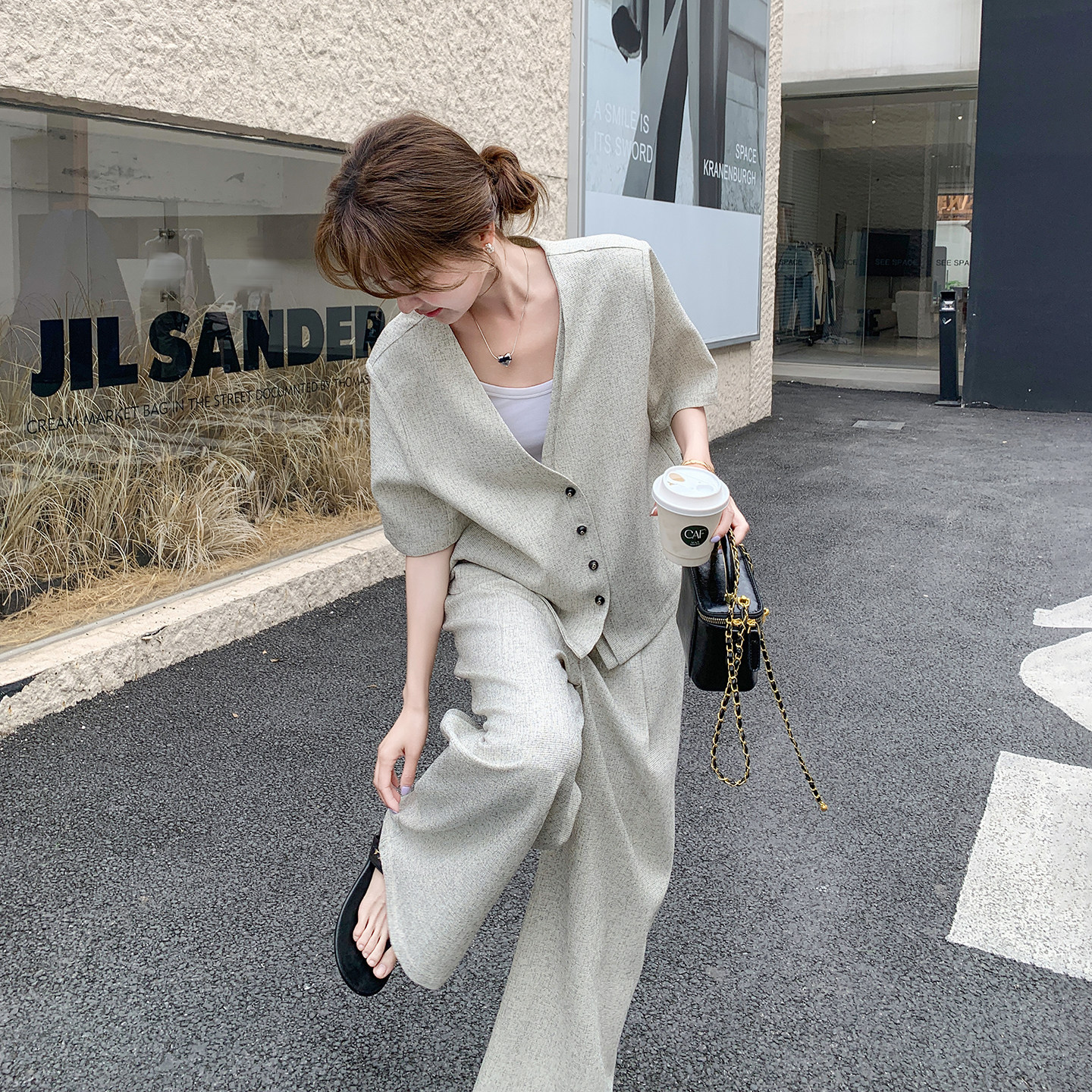 韩系松弛慵懒风套装女2026春季新款休闲时尚无领西装阔腿裤两件套