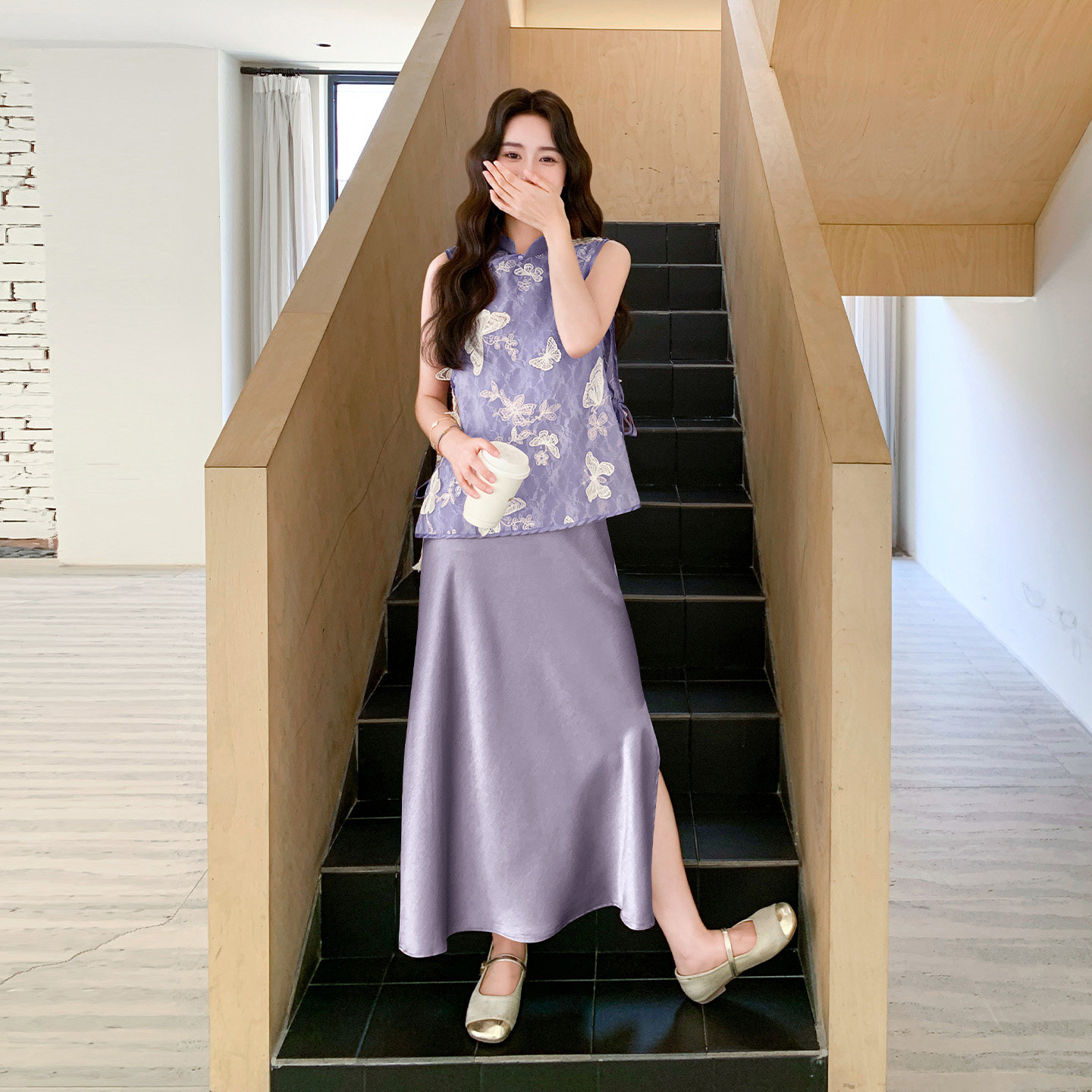 贵气国风蕾丝蝴蝶马甲连衣裙套装女2026初夏新款缎面吊带裙两件套