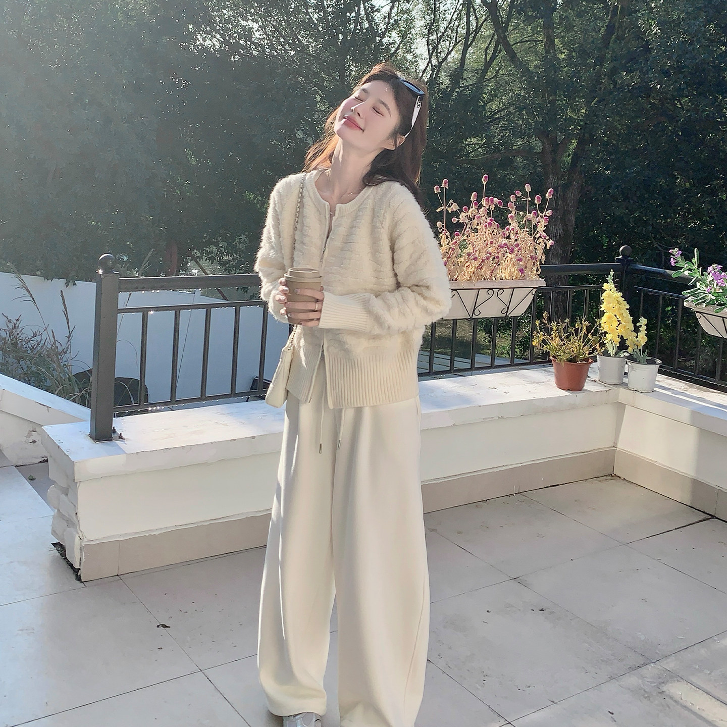 米色韩系慵懒风休闲套装女2026春季新款针织开衫宽松阔腿裤两件套