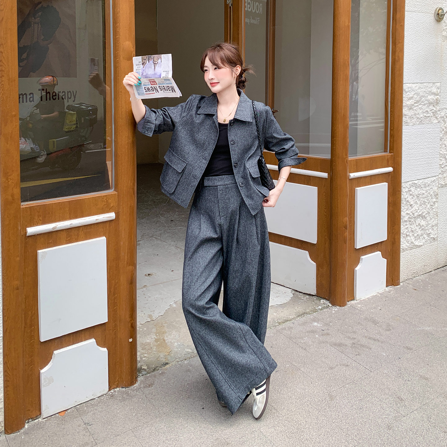 率性干练复古风早秋穿搭女2026新款休闲松弛感外套阔腿裤两件套