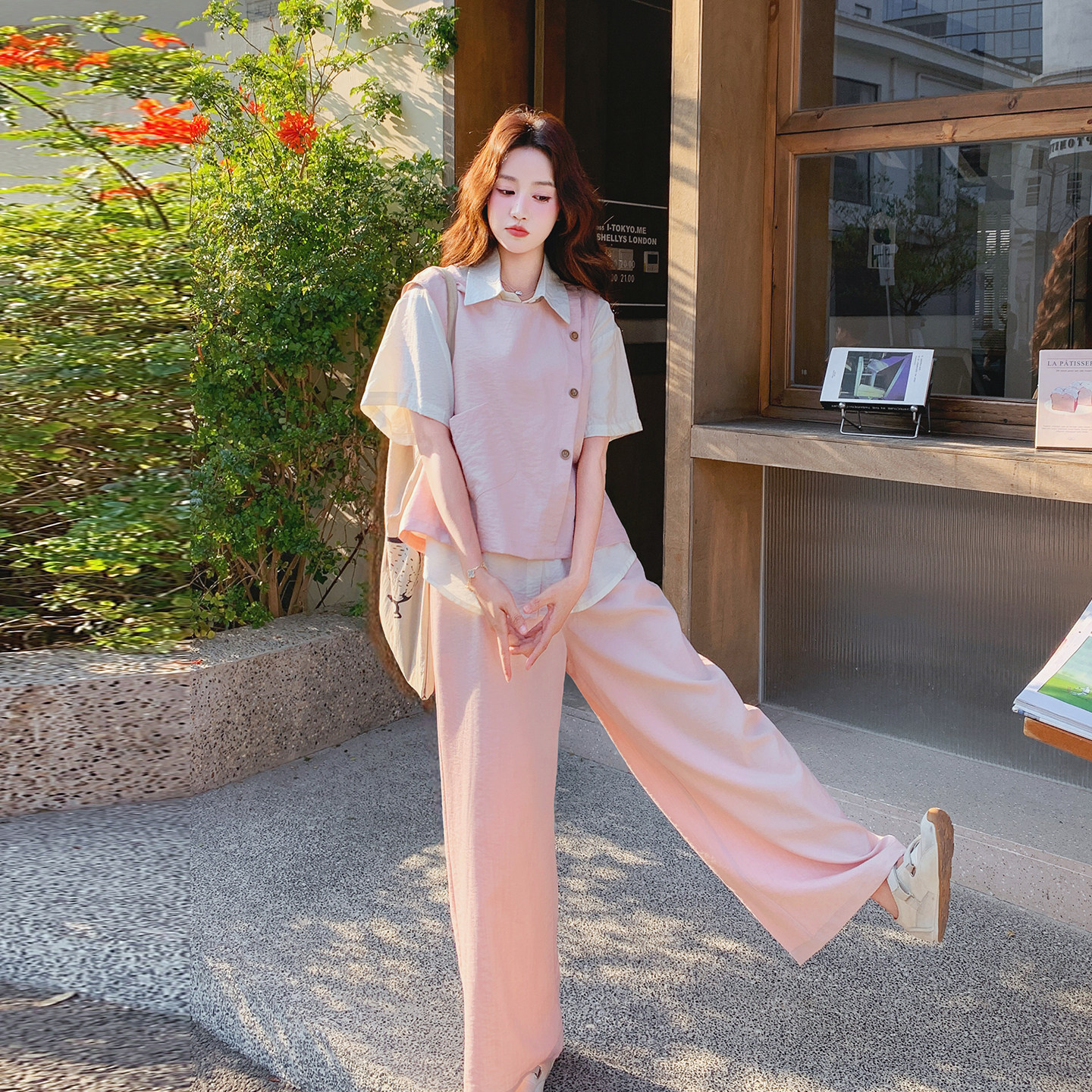 粉色甜美减龄少女风马甲套装2026夏新款休闲衬衫高腰阔腿裤三件套