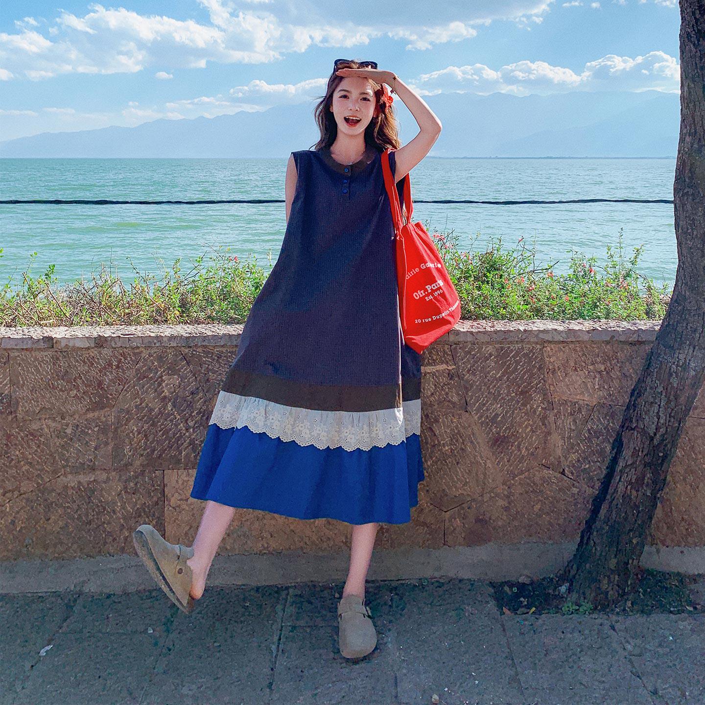 夏季小众设计感不撞款连衣裙女2026新款时尚撞色拼接格纹背心裙