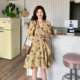 黄色法式 度假风收腰显瘦茶歇裙 新款 V领长袖 碎花连衣裙女2026春季