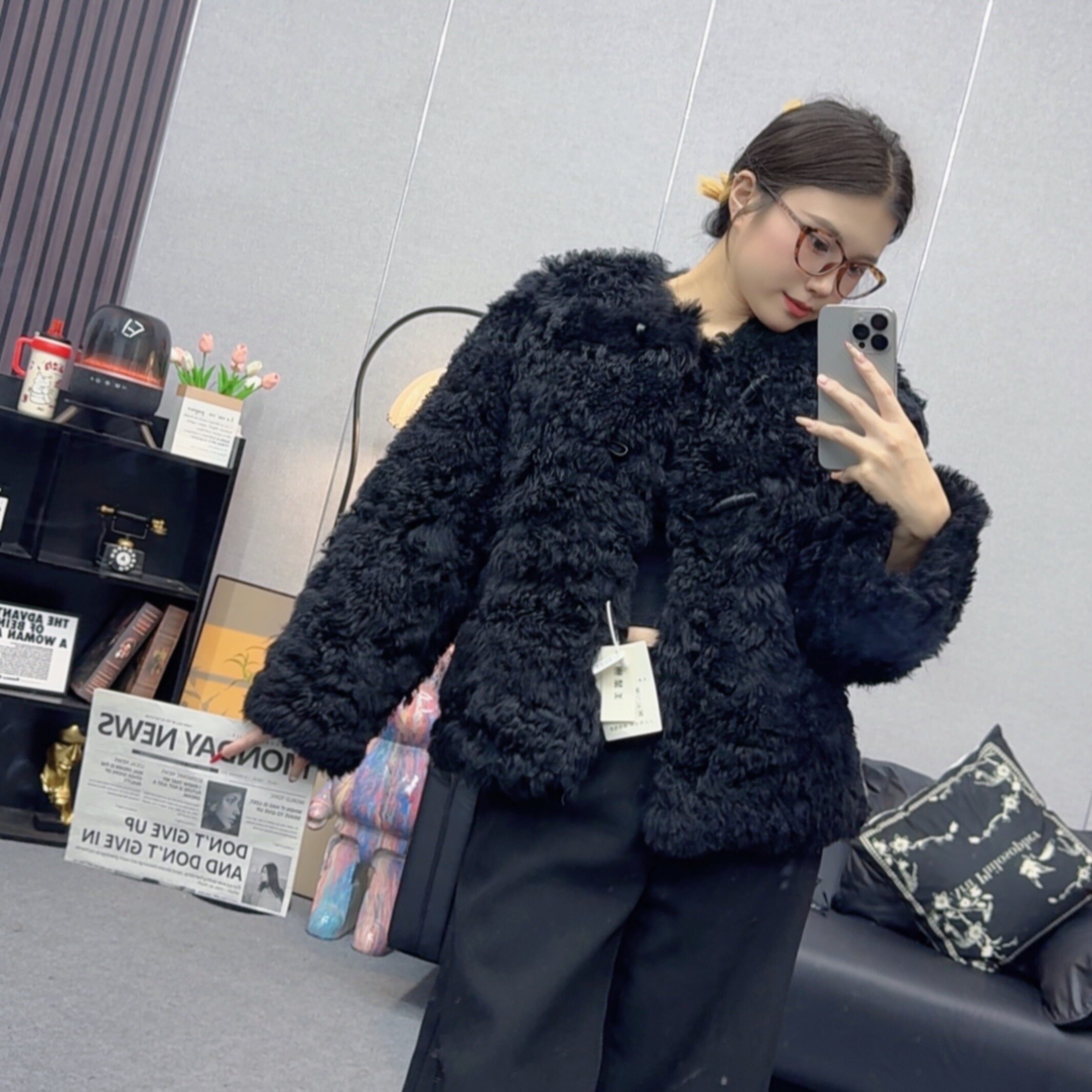 奶灰色整皮兔毛高腰短款皮草