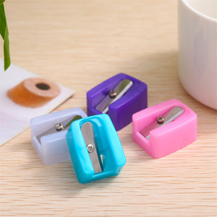 美妆工具化妆笔卷笔刀眉笔眼线胶笔专用刨刀单双孔削笔器刨笔刀