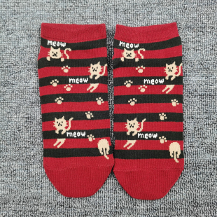 可爱条纹女士袜 个性 卡通猫咪袜子女生短袜棉混直筒平板袜春季 薄款