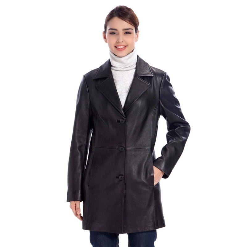 三粒扣翻领绵羊皮中长款大衣