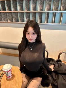 御姐圆领黑色微透薄款紧身打底衫长袖t恤心机显身材性感上衣秋款