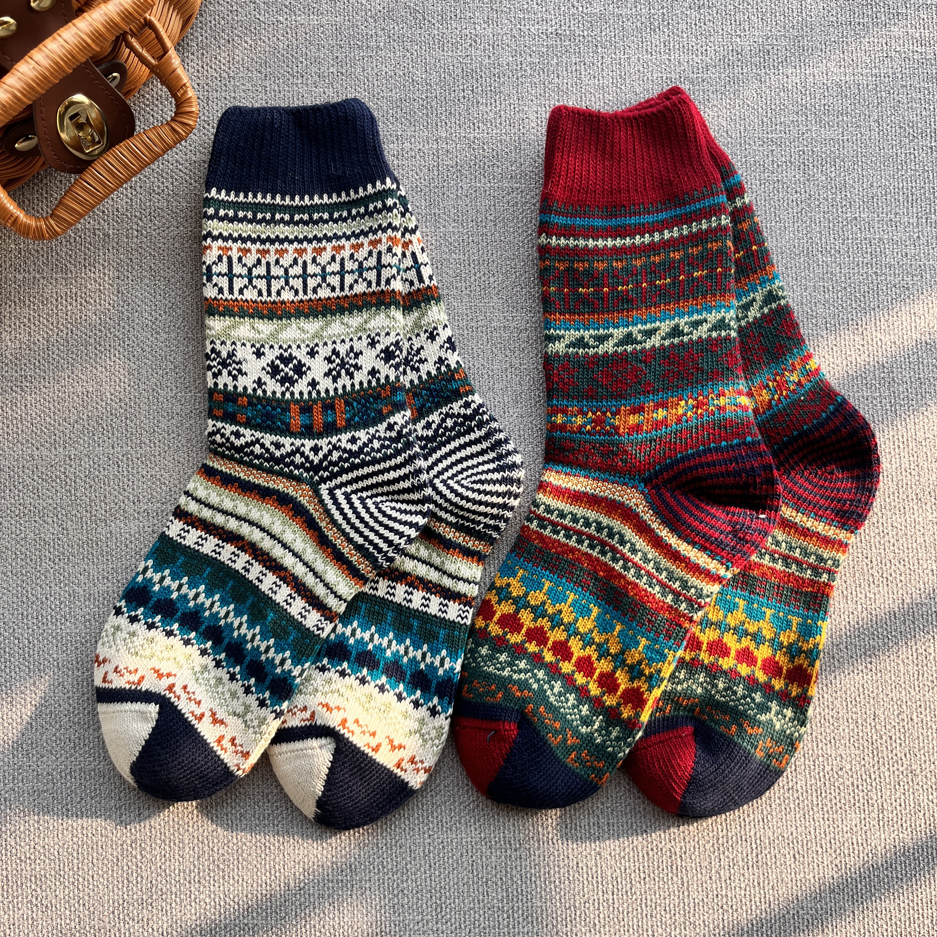 复古民族风提花中筒袜2025秋冬新款加厚保暖文艺森系撞色百搭潮袜