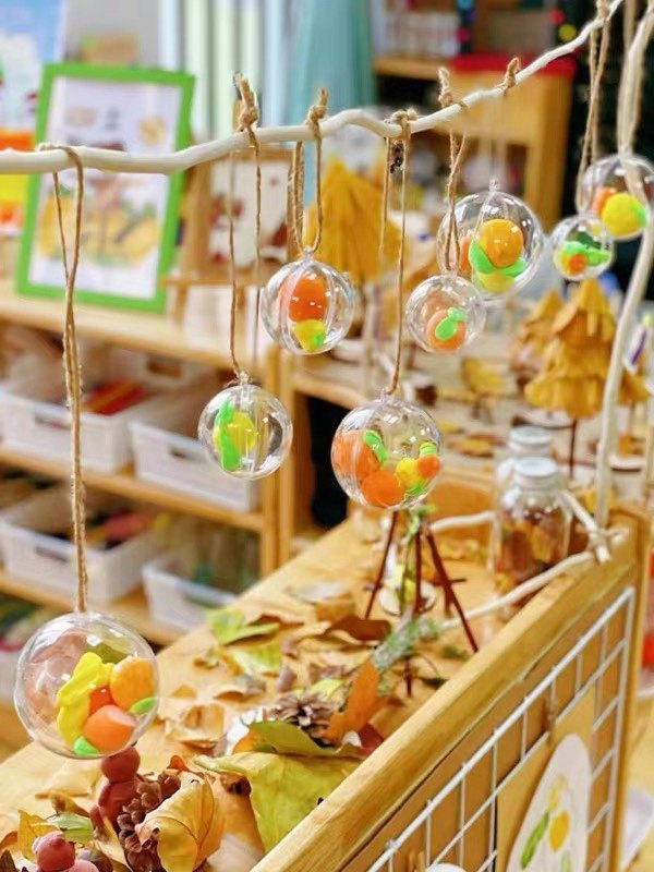 幼儿园涂鸦绘画透明水晶球美工区域区角环创装饰材料班级吊饰挂饰