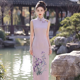 粉紫色无袖新中式旗袍2026新款改良年轻款少女日常刺绣连衣裙夏季