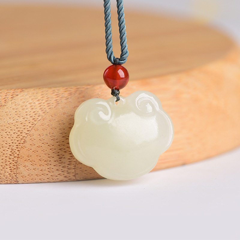 和田玉如意锁吊坠挂件玉石项链男女款长命锁玉佩简约饰品小清新