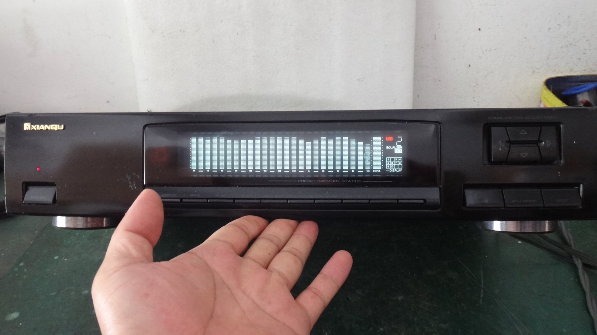 先驱mc-980国产精品音响二十五段电调屏谱显示立体声纯音乐均衡器