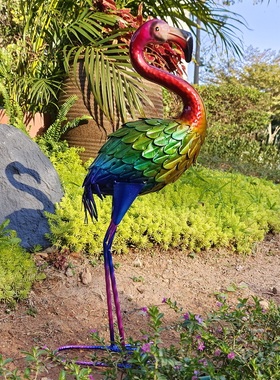 太阳能户外氛围彩色小火烈鸟工艺品铁艺园区公园装饰造景