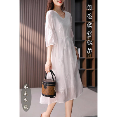 创艺连衣裙女牛皮纸样原形V领刺