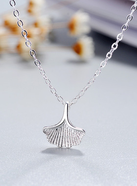 韩版小清新银杏叶项链女锁骨链优雅森系文艺简约叶子吊坠学生礼物