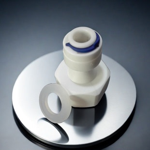 内丝 促销 4分内牙转2分管直接 快速接头 接2分PE管CCK管 内螺纹