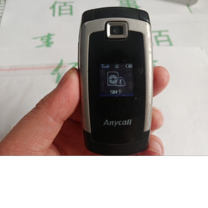 三星翻盖SGH- X688 可开机 可亮屏 收藏复古老款纪念机器
