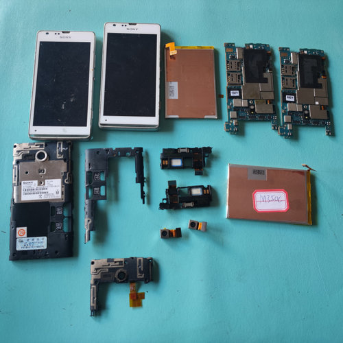 适用于 索尼爱立信 M350C 屏幕 主板 后框 摄像头 电池 听筒一体
