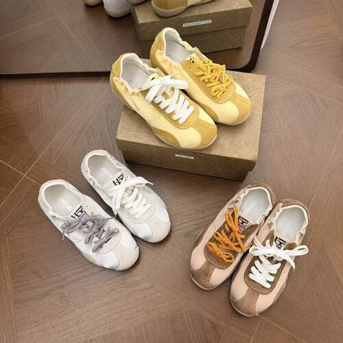 H55女鞋郊游日记2026春季新款色彩感日常百搭德训鞋韩系休闲鞋