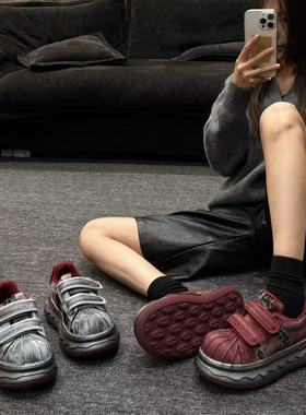 H55女鞋野性美学2025冬季新款厚底原创手工百搭板鞋休闲拼色女鞋