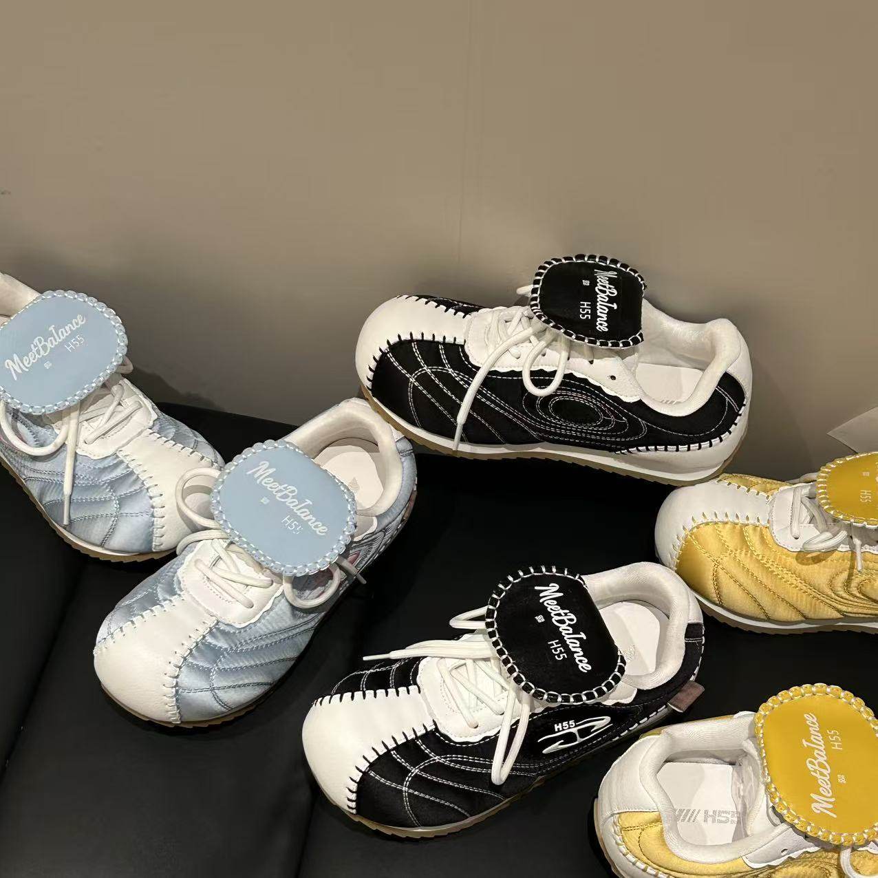 H55女鞋奶盖星球2026年春季新款双珩线撞色休闲百搭足球德训鞋