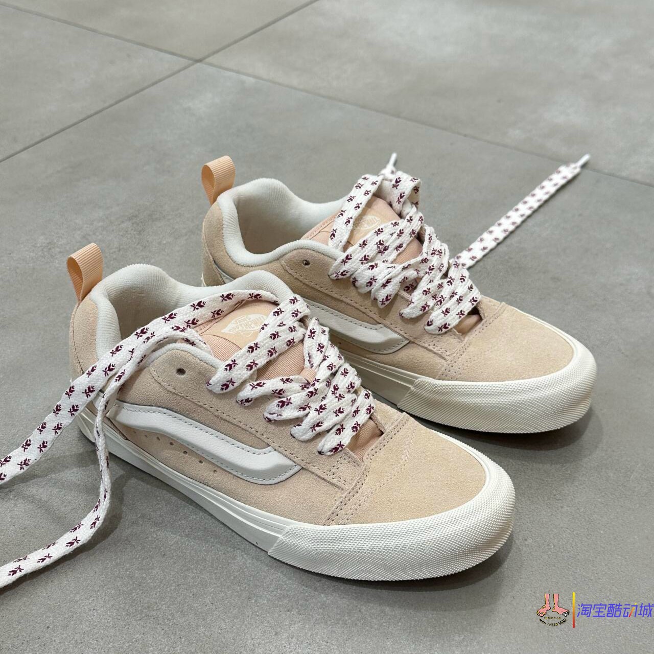 范斯vans knu skool低帮面包鞋休闲百搭板鞋VN000D6ZE2S