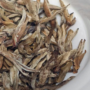 2009年福鼎白茶老白茶白毫银针不还价不是广西云南假的喷水做旧茶