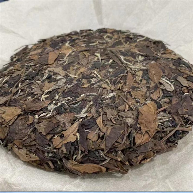 2014年福鼎白茶老白茶真实年份不还价不是广西云南假的喷水做旧茶