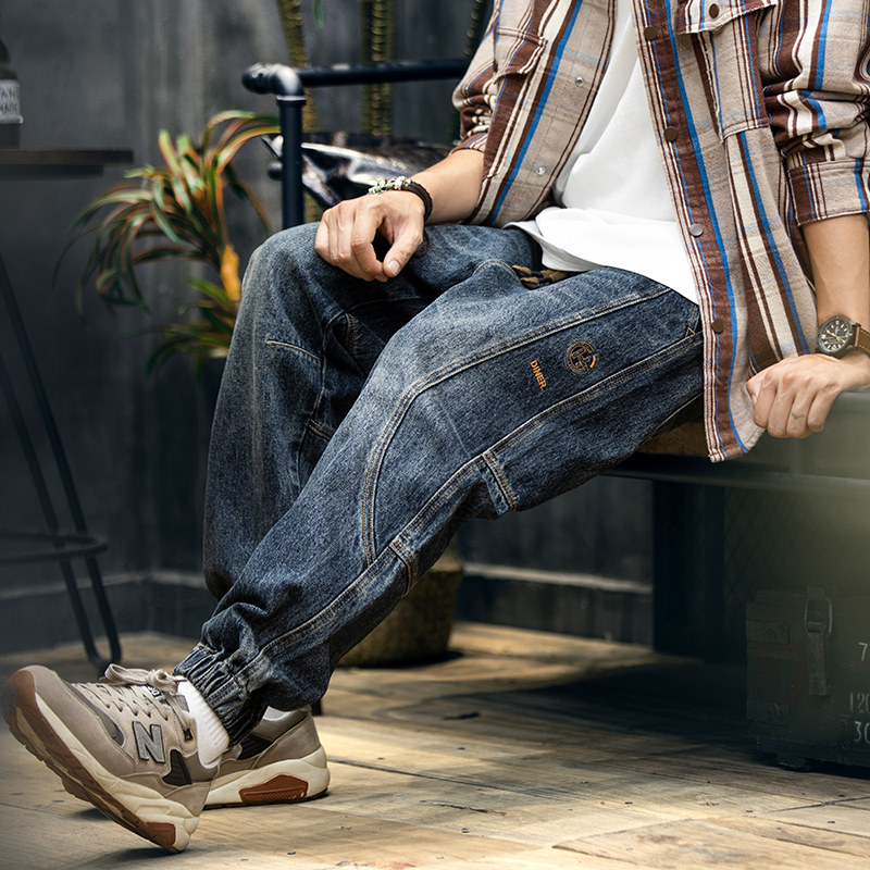 潮牌刺绣宽松男士牛仔裤春秋