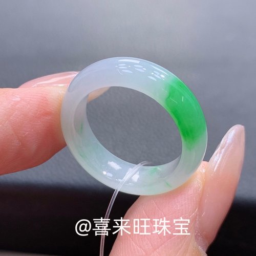 冰种飘绿帝王绿阳绿玉石戒指指环