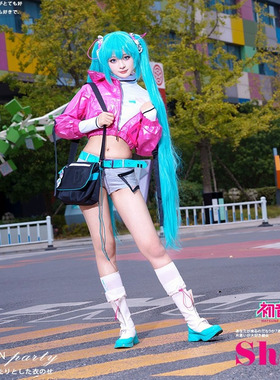 天羽川firefirst初音未来单肩包斜跨大容量学生女男正版联名代销