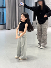 梨几 2024夏季新款女童马甲背心辣妹上衣+浅色直筒翻边阔腿牛仔裤