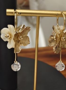 kari show日系手工小众设计感耳环女气质百搭春季金属花朵耳饰