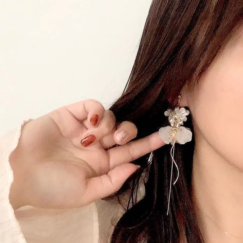日系千金樱花妹温柔长流苏耳饰